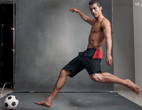 how to build cristiano ronaldo s athlectic body shape by