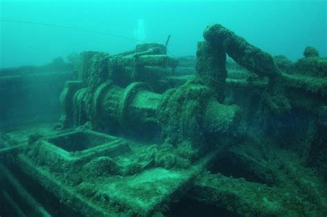 5 Sunken Ships That Are More Interesting Than The Titanic