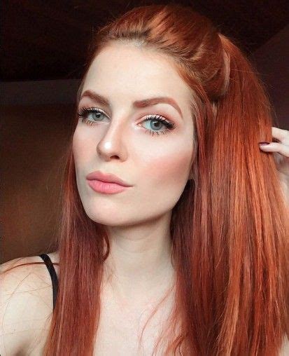 Pin By Eugene Chustz Jr On Beautiful Redhead Red Hair Model Red