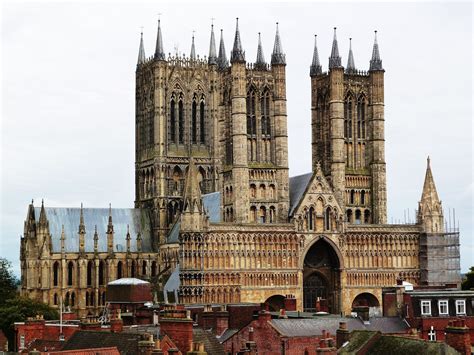 lincoln cathedral  stunning piece  architecture    year