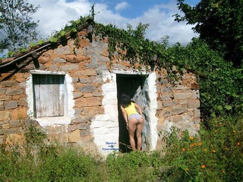 selma brasil in abandoned house august 2015 voyeur web