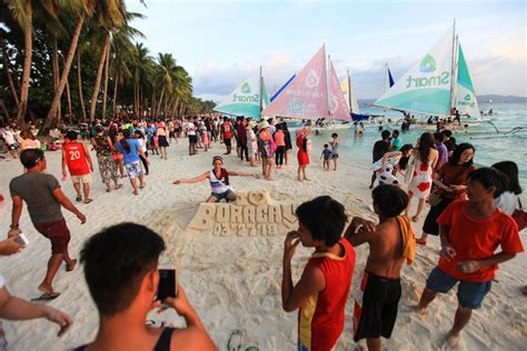 ‘new Jobs For Over 1t Boracay Informal Workers By April 27’