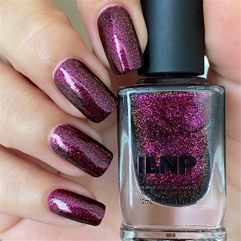 ilnp dakota blackened berry shimmer nail polish