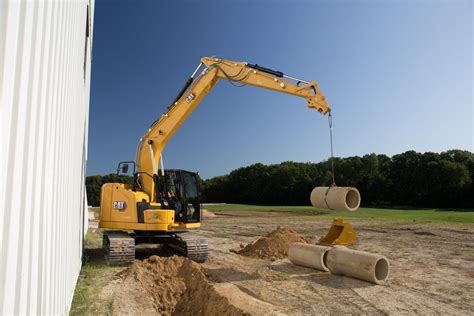 cat  gc  gen excavator lowers maintenance  fuel costs cat caterpillar