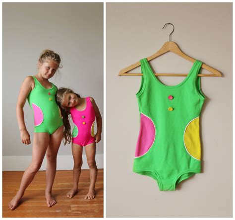 nos 1960s confetti dot swimsuit girls size 8 10
