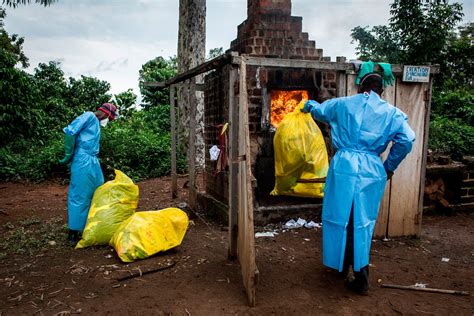 ebola death toll exceeds         front lines