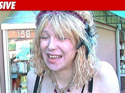 Courtney Love Former Maids Clean Up In Court