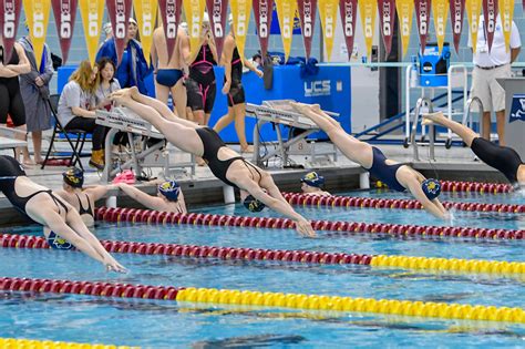 kelly punyko women s swimming and diving st olaf