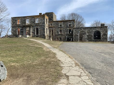 abandoned mansion  portland maine rabandonedporn