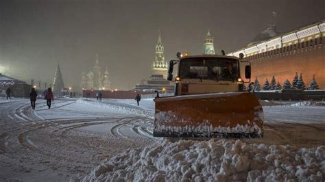 moscow hit  biggest snowfall   years world news sky news