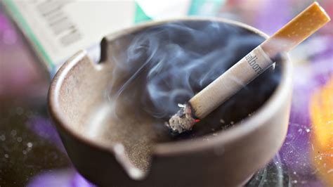 fda proposes cutting nicotine amounts  cigarettes targeting