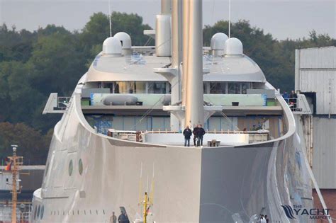 Russian Billionaire Upgrades From 300 Million Yacht To A New 450