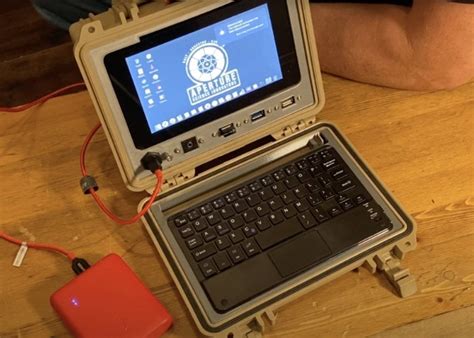 raspberry pi laptop houses  waterproof military style pelican  case geeky gadgets