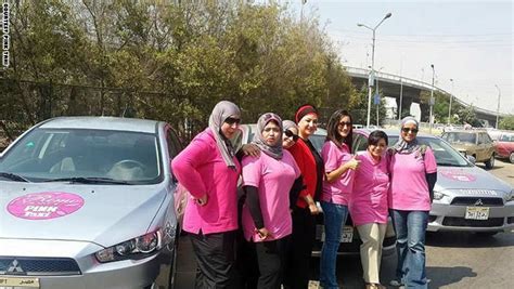 “pink taxi” taksi khusus perempuan primadona baru di mesir eramuslim