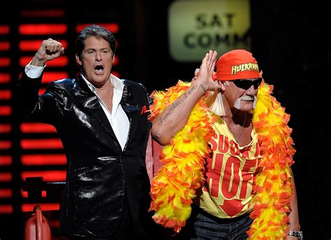 Hulk Hogan Returns To The Wwe But Why Now