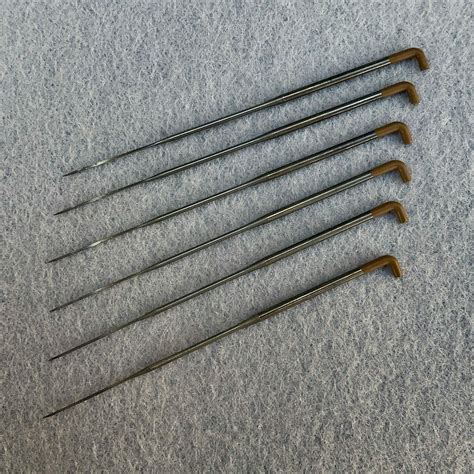 spiral felting needles  gauge brown fibrecraft