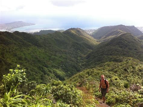 denver bud hawaii loa ridge trail