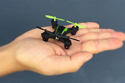 nano drones   ultimate buying guide  beginners droneswatch