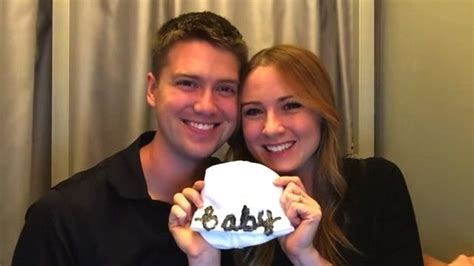 Wife S Surprise Photobooth Pregnancy Announcement Ends With Husband In