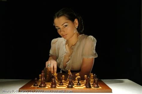 the 2004 european women s chess champion chessbase
