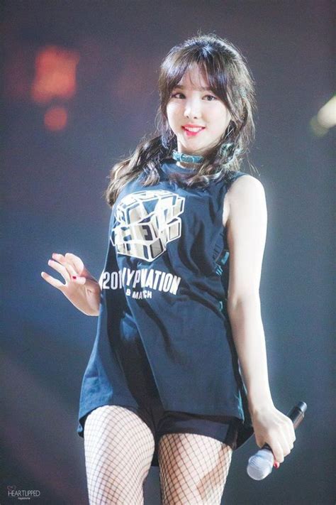 Twice Nayeon Looks Sexy And Cute When She Performs In