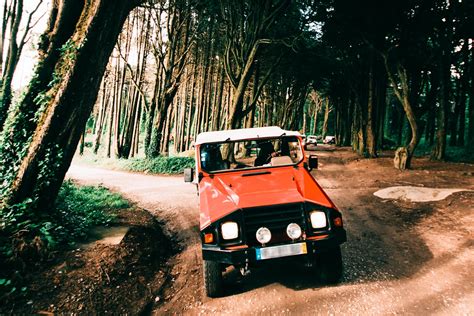 jeep safari durch sintra abholung  lissabon airbnb