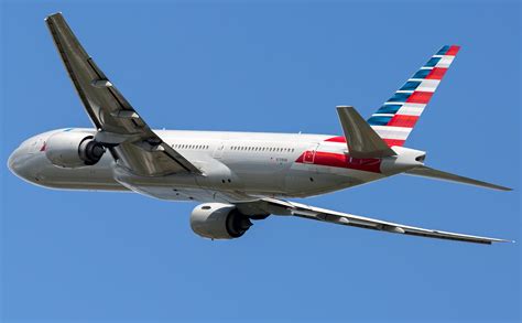 american airlines boeing    london heathrow aeronefnet
