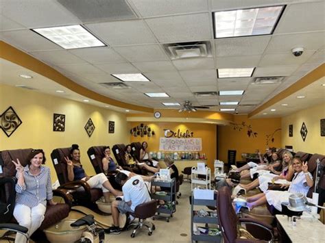delight nails spa    reviews   palm canyon dr
