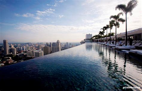 picasa vision swimming pool   floor marina bay sands hotel singapore