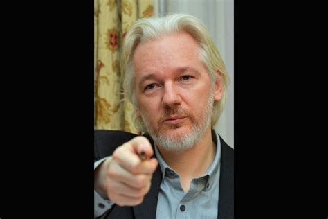 wikileaks founder julian assange to appear for us