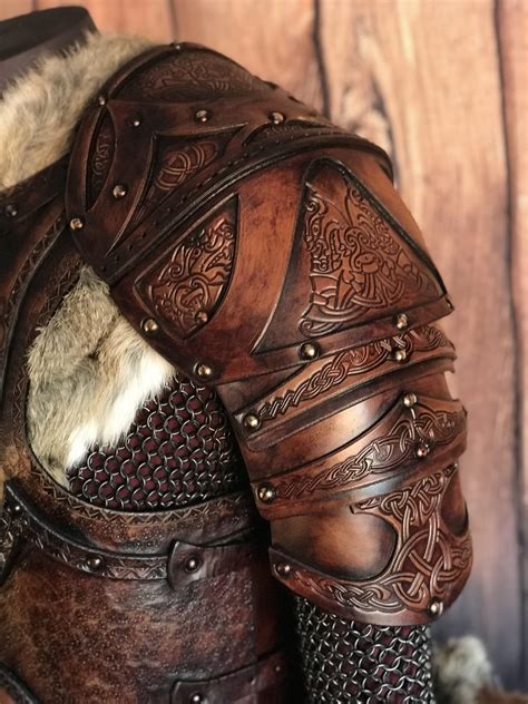 odinson scahema leather shoulder armour