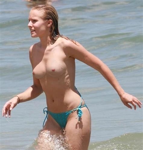 kristen bell nude beach topless boobs perky paparazzi celebrity leaks scandals leaked sextapes