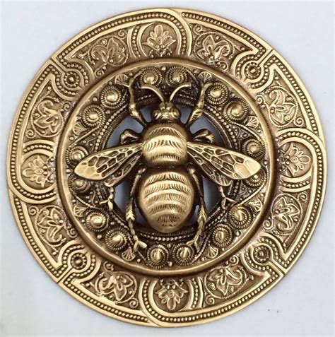 Rp Extra Super Large Stamped Brass Vintage Inspired Bee Picture