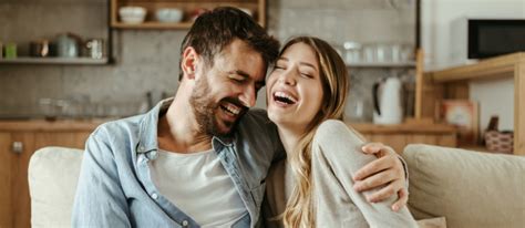 15 Signs Of A Healthy Relationship Between Couples