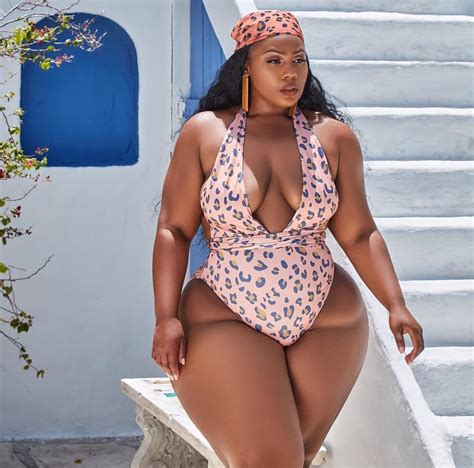 Super Hot Plus Sized South African Swimsuit Model Brings