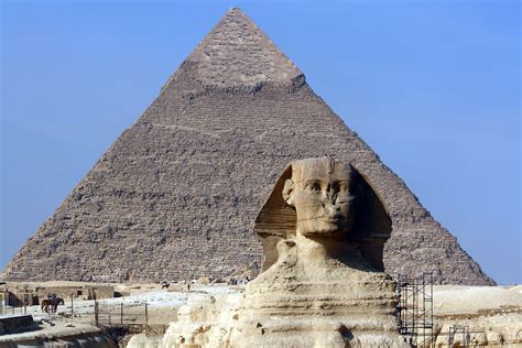 pyramids of giza and the sphinx egypt giza egypt great