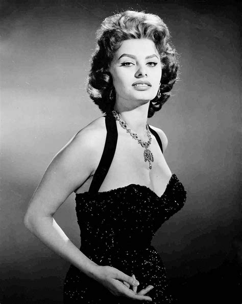 Unknown Sophia Loren Portrait Of Cinema S Most Beautiful