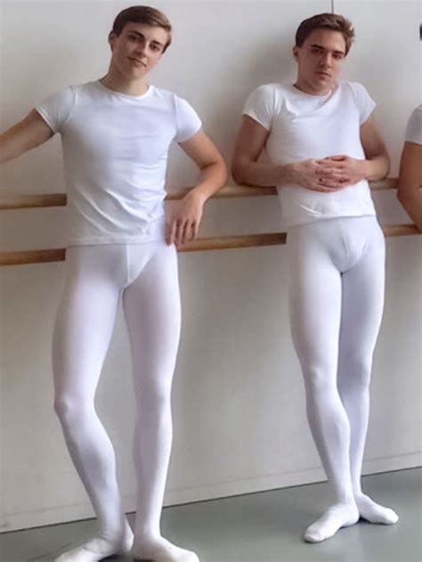 Pin By Tommi Cat On Ballett Männer In 2020 Mens Leotard