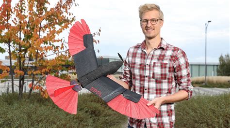 raptor inspired drone  morphing wing  tail uas vision