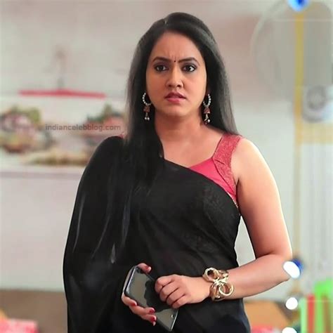 sindhu kalyan kannada tv actress saree navel hd caps