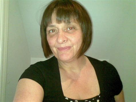 fabfemme 48 from glasgow is a local granny looking for casual sex