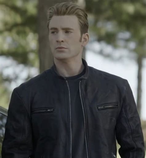 Pin By Ana Schmid On I Can Do This All Day Steve Rogers Captain