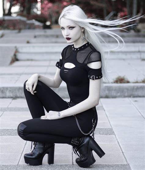 pin by cait fahrenkamp on anastasia gothic outfits goth women hot