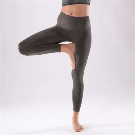 domyos womens seamless yoga leggings khaki decathlon