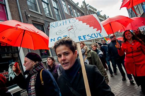 The Uncertain Fate Of Amsterdam’s Red Light District The New Yorker