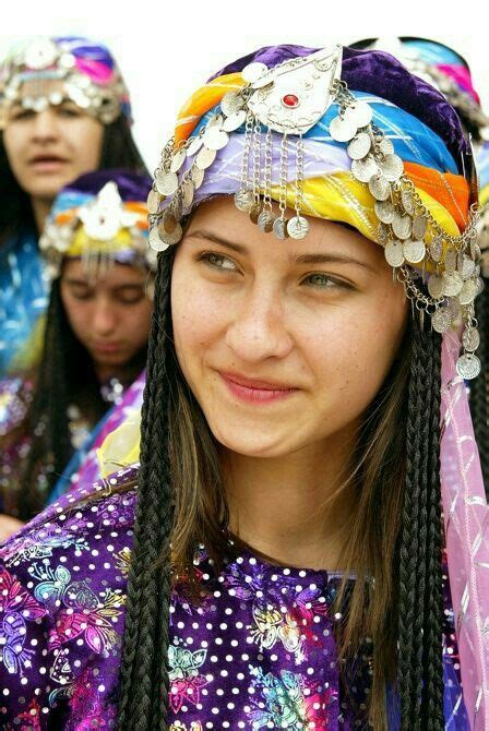 Pin By Mikan On Faces From Around The World Beauty Around The World