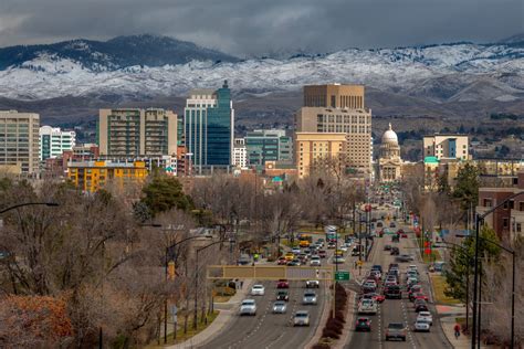 boise booms  city faces  curse  californiacation curbed
