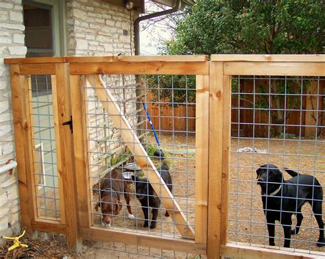 benefits  installing  wooden dog fence wooden home