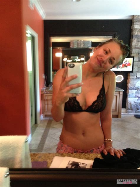 Kaley Cuoco Leaked Pics And Nude Video