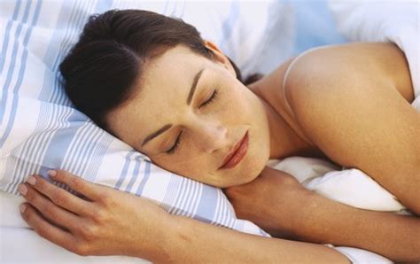 trouble sleeping 10 tips that can help healthywomen